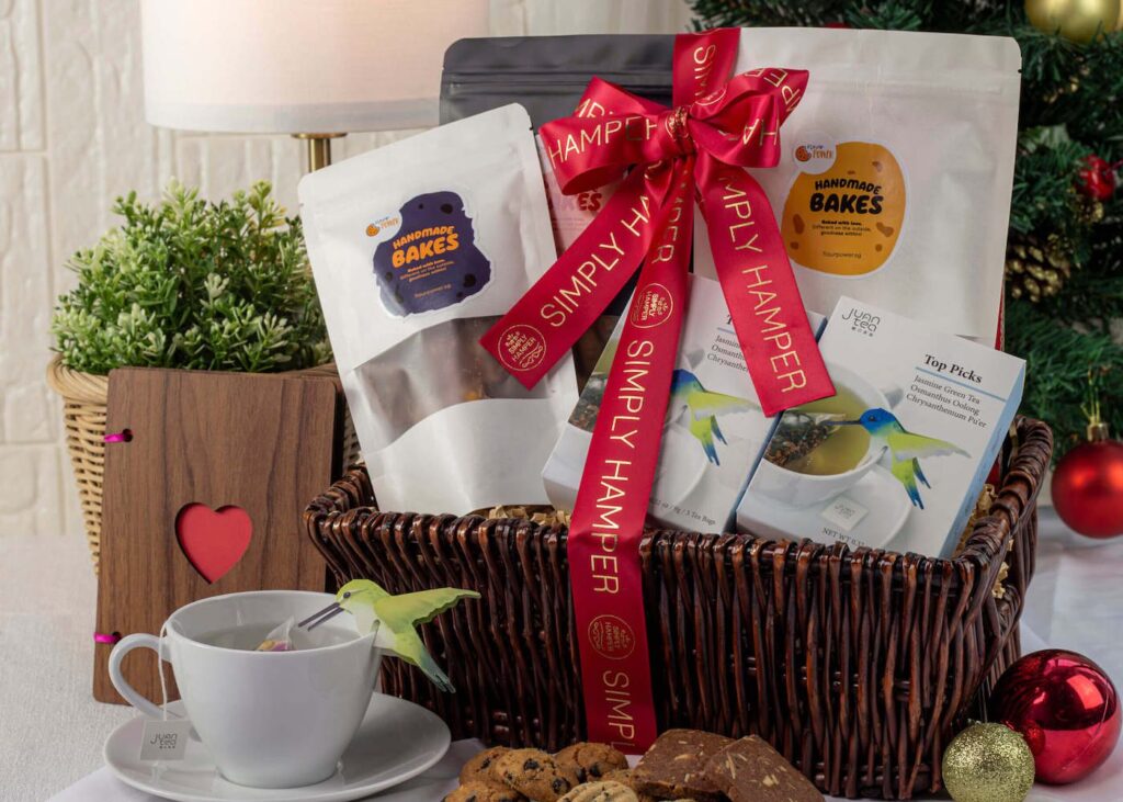 Christmas Hamper Ideas to Impress Friends and Family This Festive Season Christmas Hamper Ideas to Impress Friends and Family This Festive Season