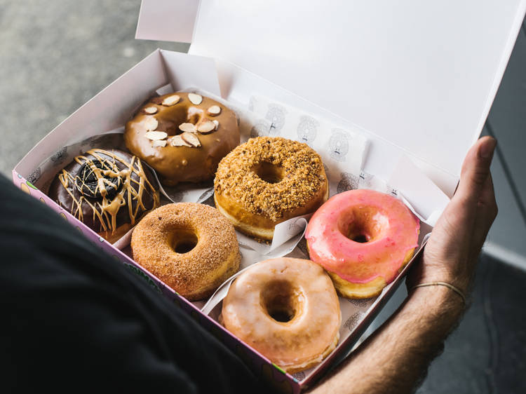 How Far in Advance Should You Order Donut Delivery in Sydney for an Event?